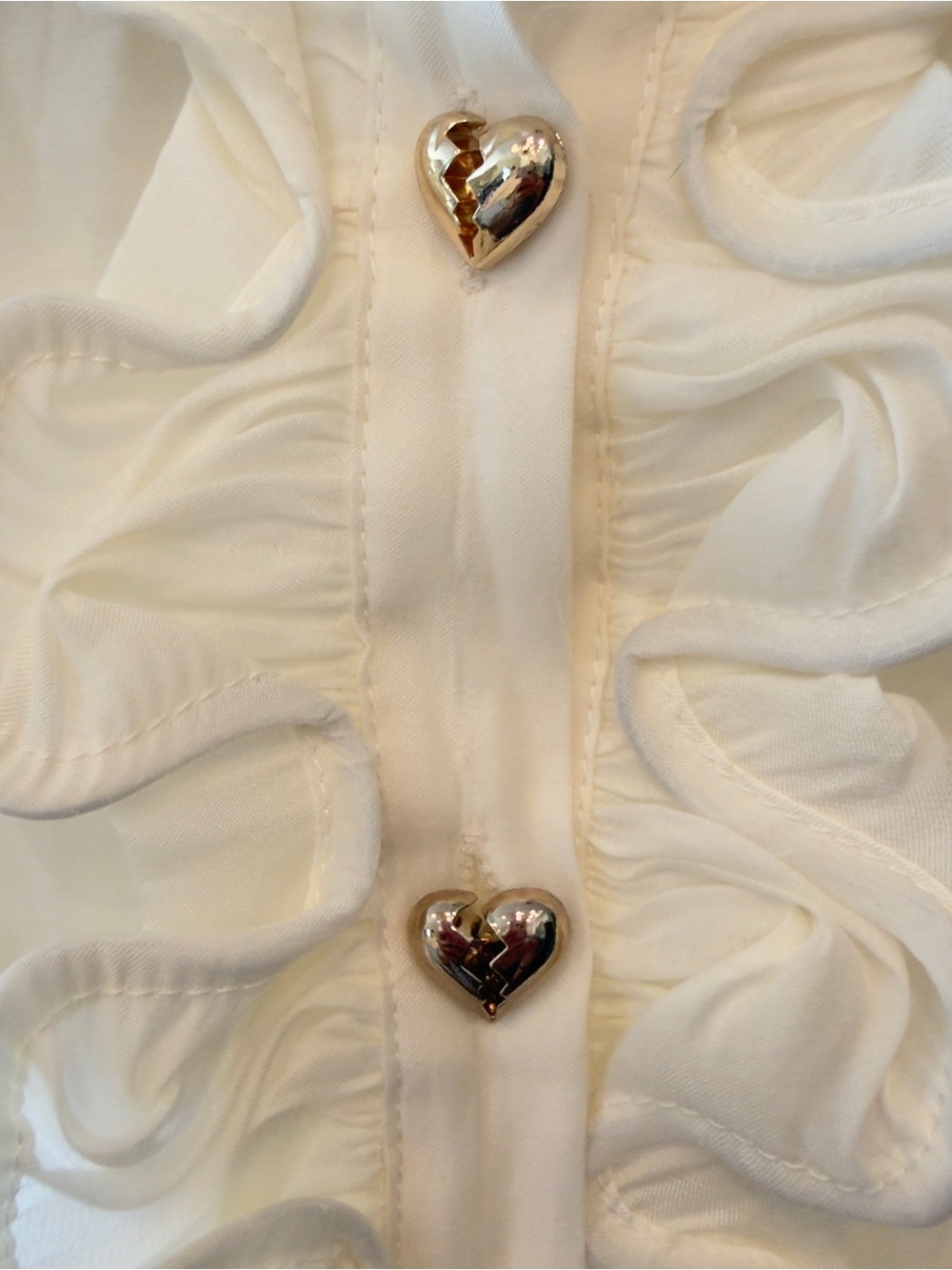The Label Edition Ezra Ruffle Shirt Off-White Cream Heart Buttons XS Excellent - Picture 4 of 13